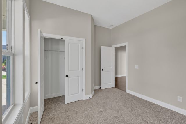 412 Abington Dr, Hendersonville, TN 37075