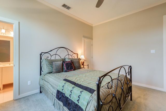 1914 Aberdeen Avenue, Lubbock, TX 79407
