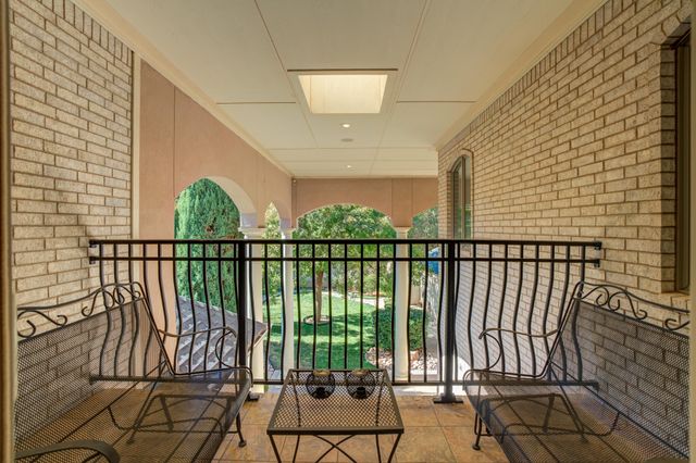 1914 Aberdeen Avenue, Lubbock, TX 79407