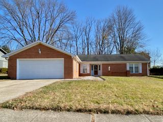 429 Thornberry Drive, Carmel, IN 46032