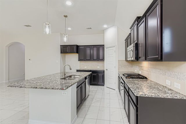 370 Vista Gardens DR, Buda, TX 78610