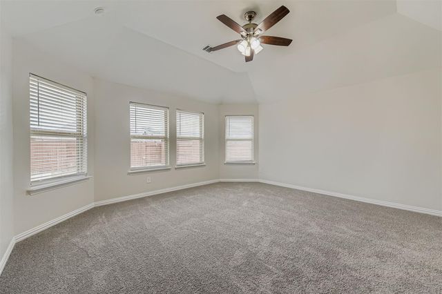 370 Vista Gardens DR, Buda, TX 78610