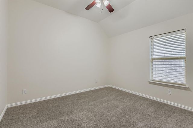 370 Vista Gardens DR, Buda, TX 78610