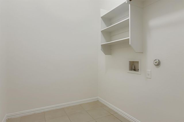 370 Vista Gardens DR, Buda, TX 78610