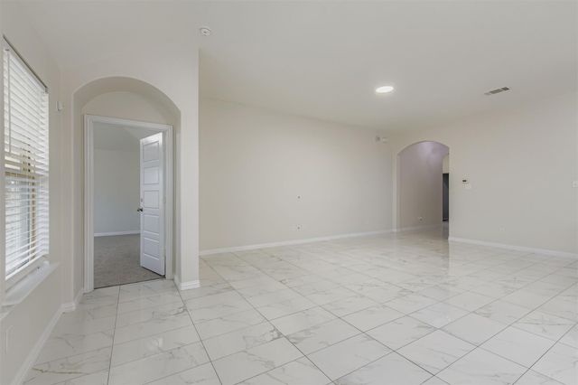 370 Vista Gardens DR, Buda, TX 78610