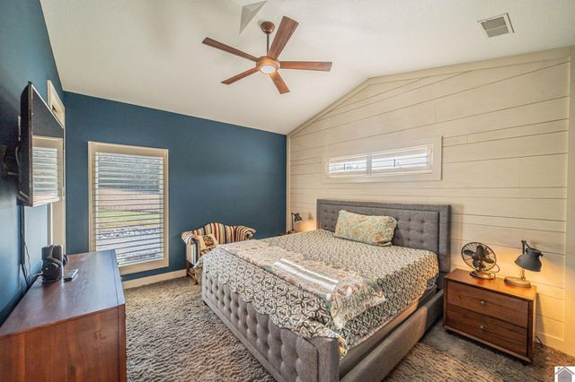 2080 Gholson Road, West Paducah, KY 42086