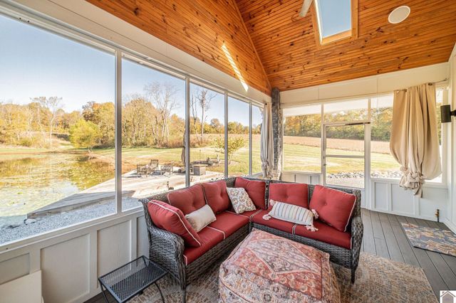 2080 Gholson Road, West Paducah, KY 42086