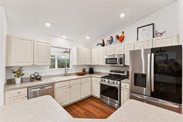 187 OLANTA DRIVE, The Villages, FL 32162