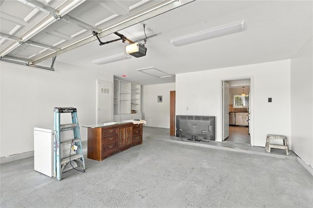 7700 Banpass LN, Austin, TX 78736