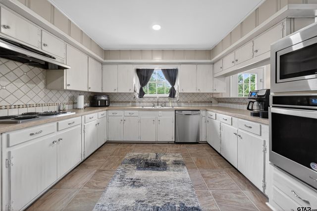 720 Wilma, Tyler, TX 75701