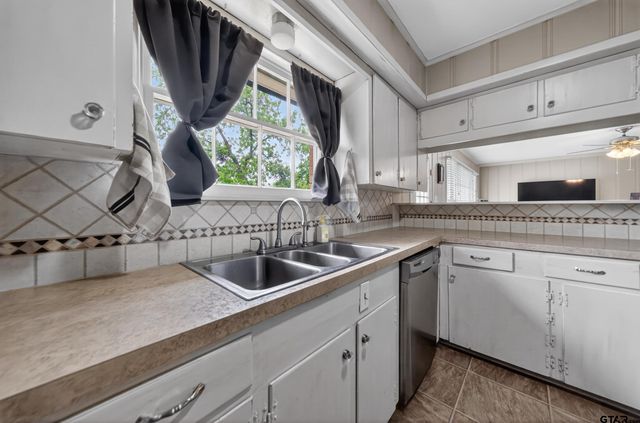 720 Wilma, Tyler, TX 75701
