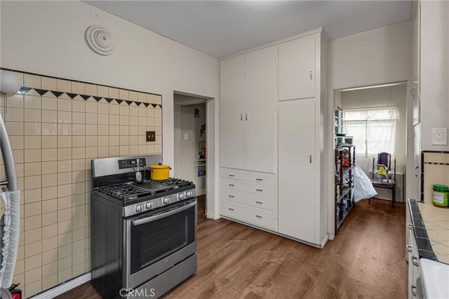 3767 Monteith Drive, Los Angeles, CA 90043