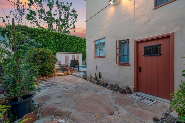 3767 Monteith Drive, Los Angeles, CA 90043