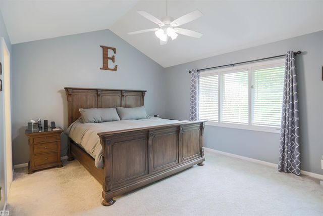 6740 Redford Circle, Troy, MI 48085