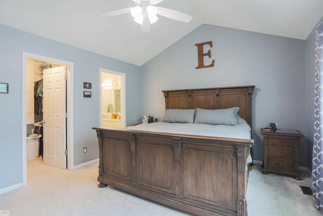 6740 Redford Circle, Troy, MI 48085