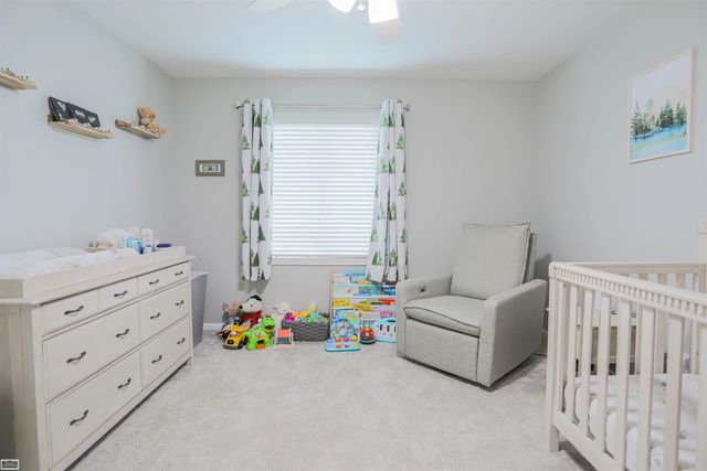 6740 Redford Circle, Troy, MI 48085