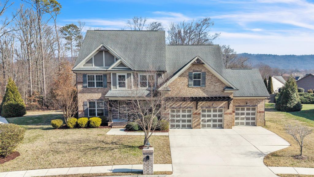 8381 Georgetown Bay Drive, Ooltewah, TN 37363