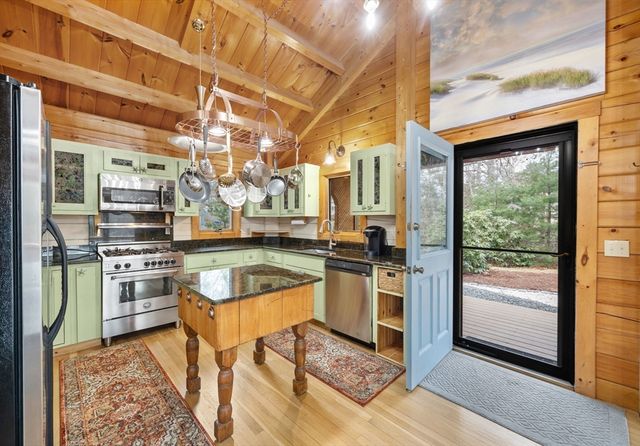 119 Valley Bars Rd, Bourne, MA 02532