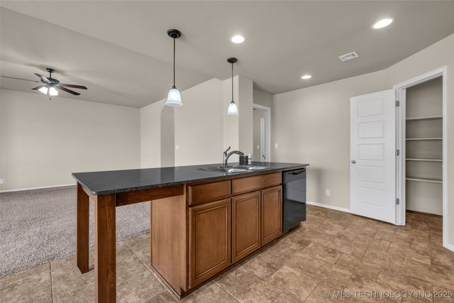 11107 N 145th East Place, Owasso, OK 74055