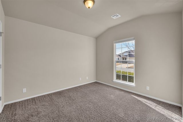 11107 N 145th East Place, Owasso, OK 74055