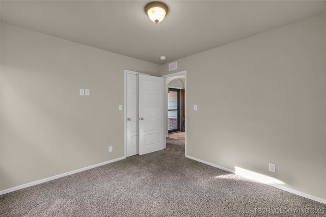 11107 N 145th East Place, Owasso, OK 74055