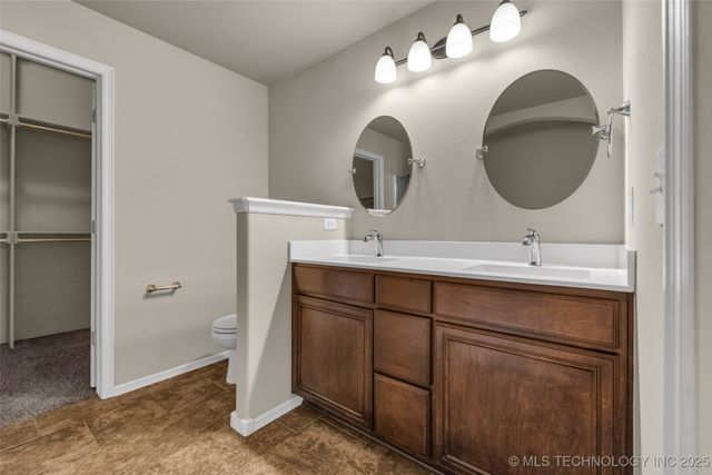 11107 N 145th East Place, Owasso, OK 74055