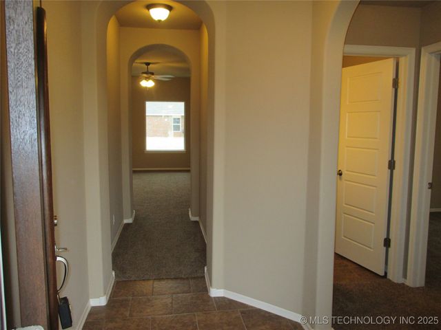 11107 N 145th East Place, Owasso, OK 74055