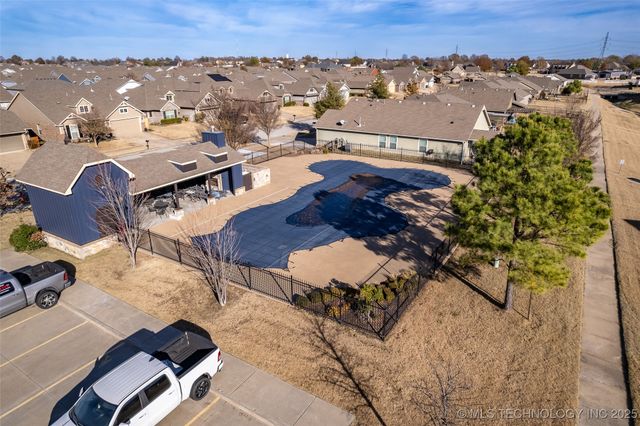 11107 N 145th East Place, Owasso, OK 74055