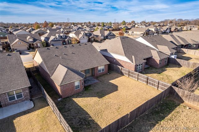 11107 N 145th East Place, Owasso, OK 74055