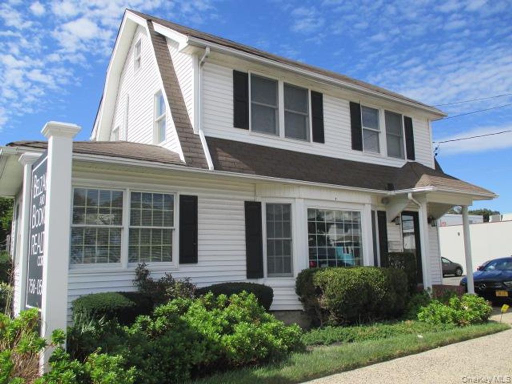 146 Medford Avenue, Patchogue, NY 11772 — exterior