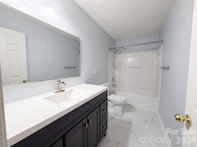 221 Sycamore Creek Road, Fort Mill, SC 29708