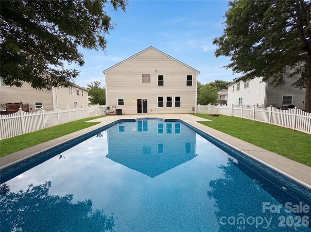 221 Sycamore Creek Road, Fort Mill, SC 29708