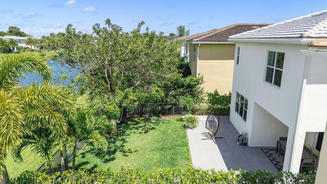 1131 Veleiros Boulevard, Deerfield Beach, FL 33064