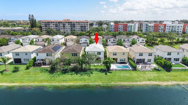 1131 Veleiros Boulevard, Deerfield Beach, FL 33064