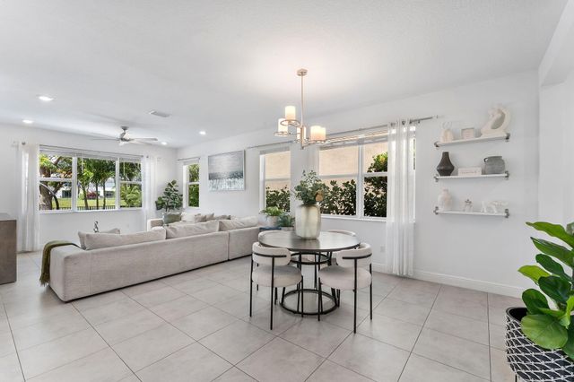 1131 Veleiros Boulevard, Deerfield Beach, FL 33064