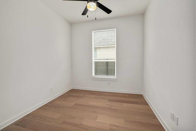 112 Great Oak LN, Georgetown, TX 78628
