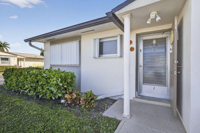 2843 Crosley Drive W J, West Palm Beach, FL 33415