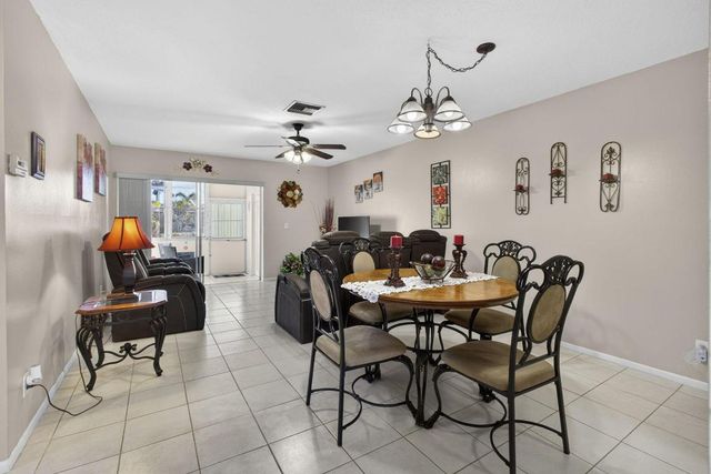 2843 Crosley Drive W J, West Palm Beach, FL 33415