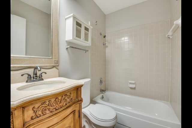 3601 Willow Ridge Drive, Arlington, TX 76017