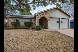 3601 Willow Ridge Drive, Arlington, TX 76017