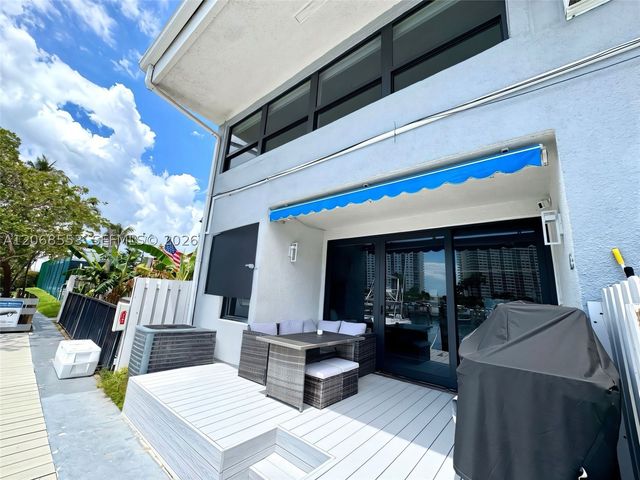 336 Poinciana Dr 1008, Sunny Isles Beach, FL 33160
