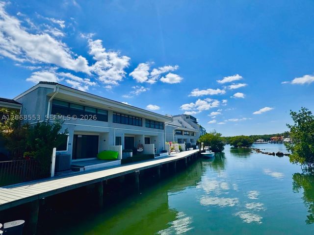 336 Poinciana Dr 1008, Sunny Isles Beach, FL 33160