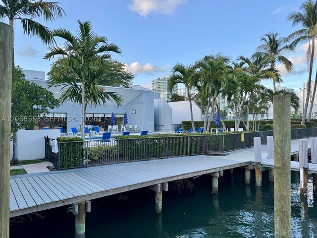 336 Poinciana Dr 1008, Sunny Isles Beach, FL 33160
