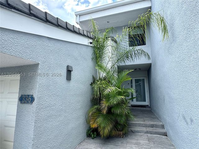 336 Poinciana Dr 1008, Sunny Isles Beach, FL 33160