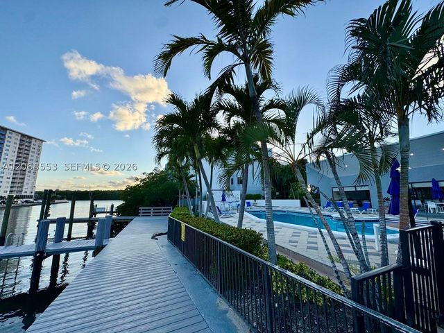 336 Poinciana Dr 1008, Sunny Isles Beach, FL 33160