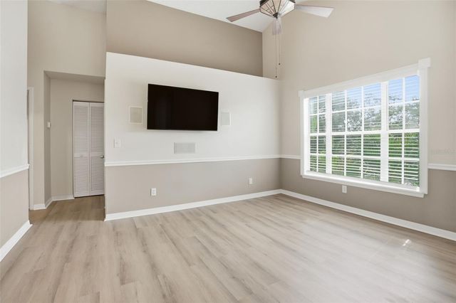 3002 W CLEVELAND STREET E10, Tampa, FL 33609