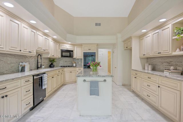 2180 Speck Lane, Newbury Park, CA 91320