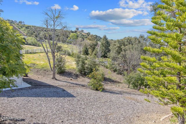 2180 Speck Lane, Newbury Park, CA 91320