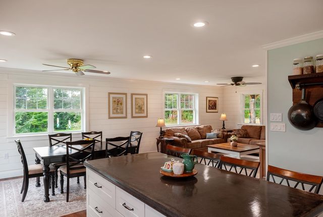 130 Center Road, Hardwick, VT 05843