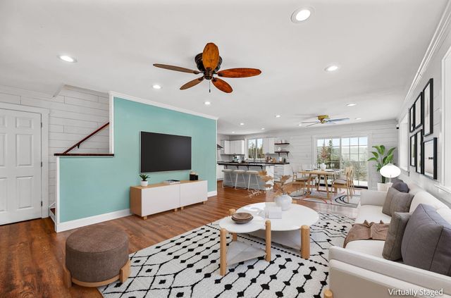 130 Center Road, Hardwick, VT 05843